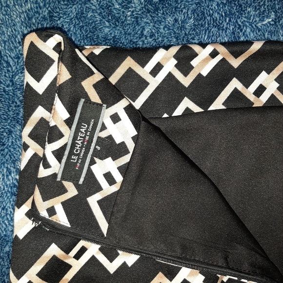 Skirt - Picture 2 of 3